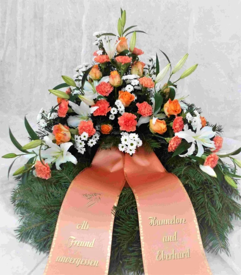 Trauerkranz Nr. 6 von Blumen-Marr